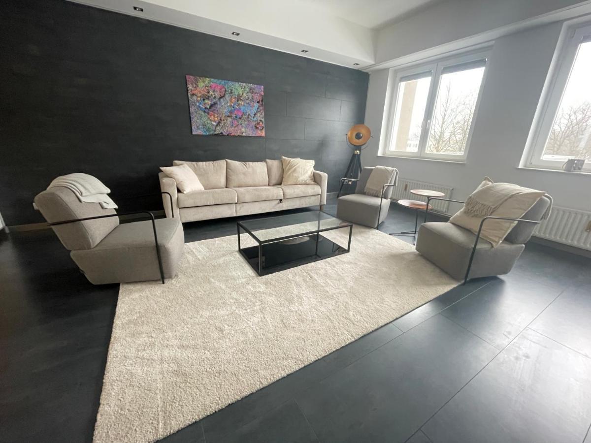 함브루크 Truretreats Design Loft Fuer 8 Personen I Riesige Kueche I Echarger I 65Z Smarttv I 150Qm 아파트 외부 사진